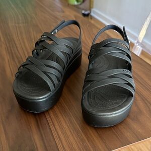 CROCS Black Strappy Platform Sandals